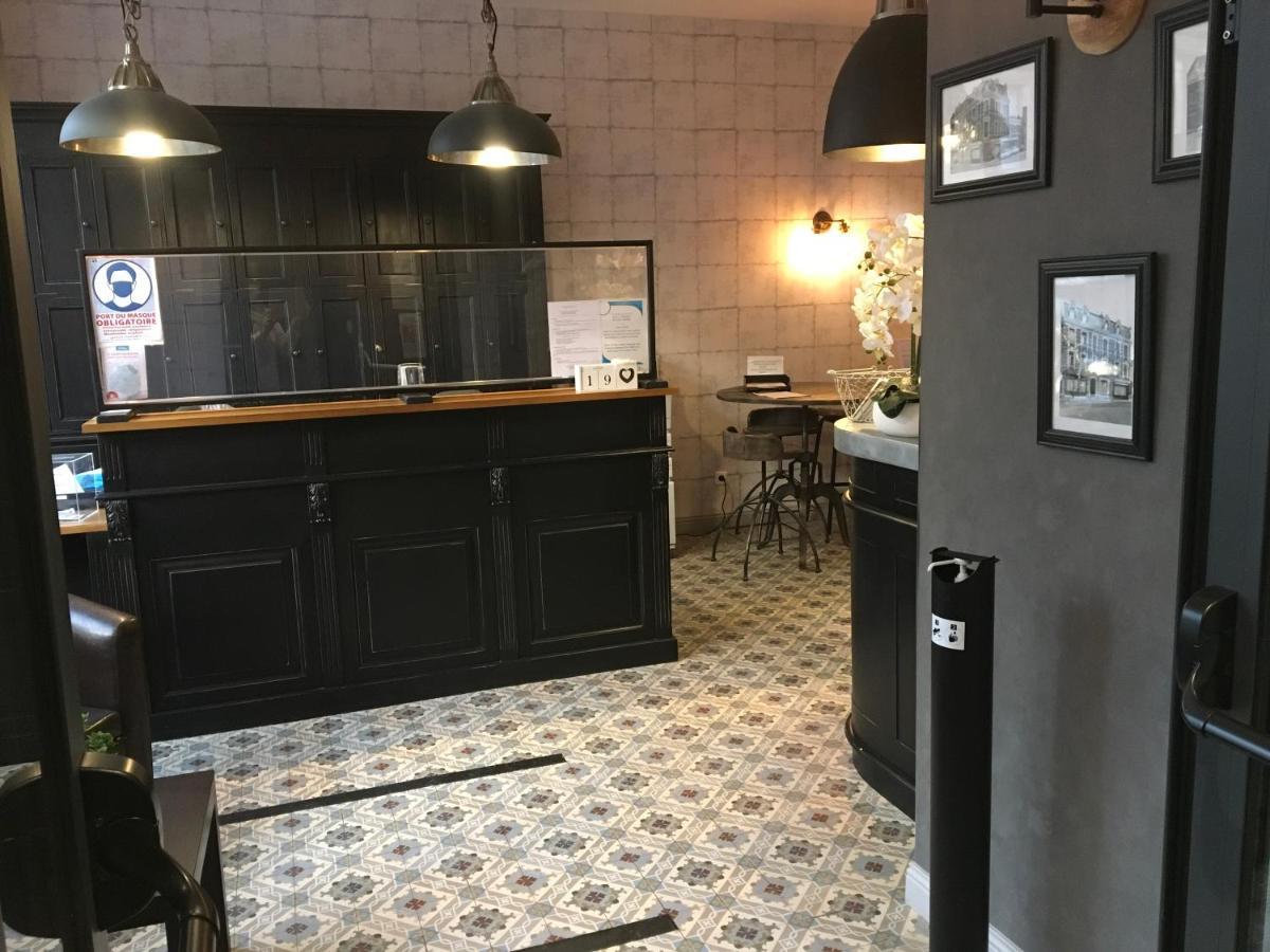Le Florence Saint-Quentin  Exterior photo
