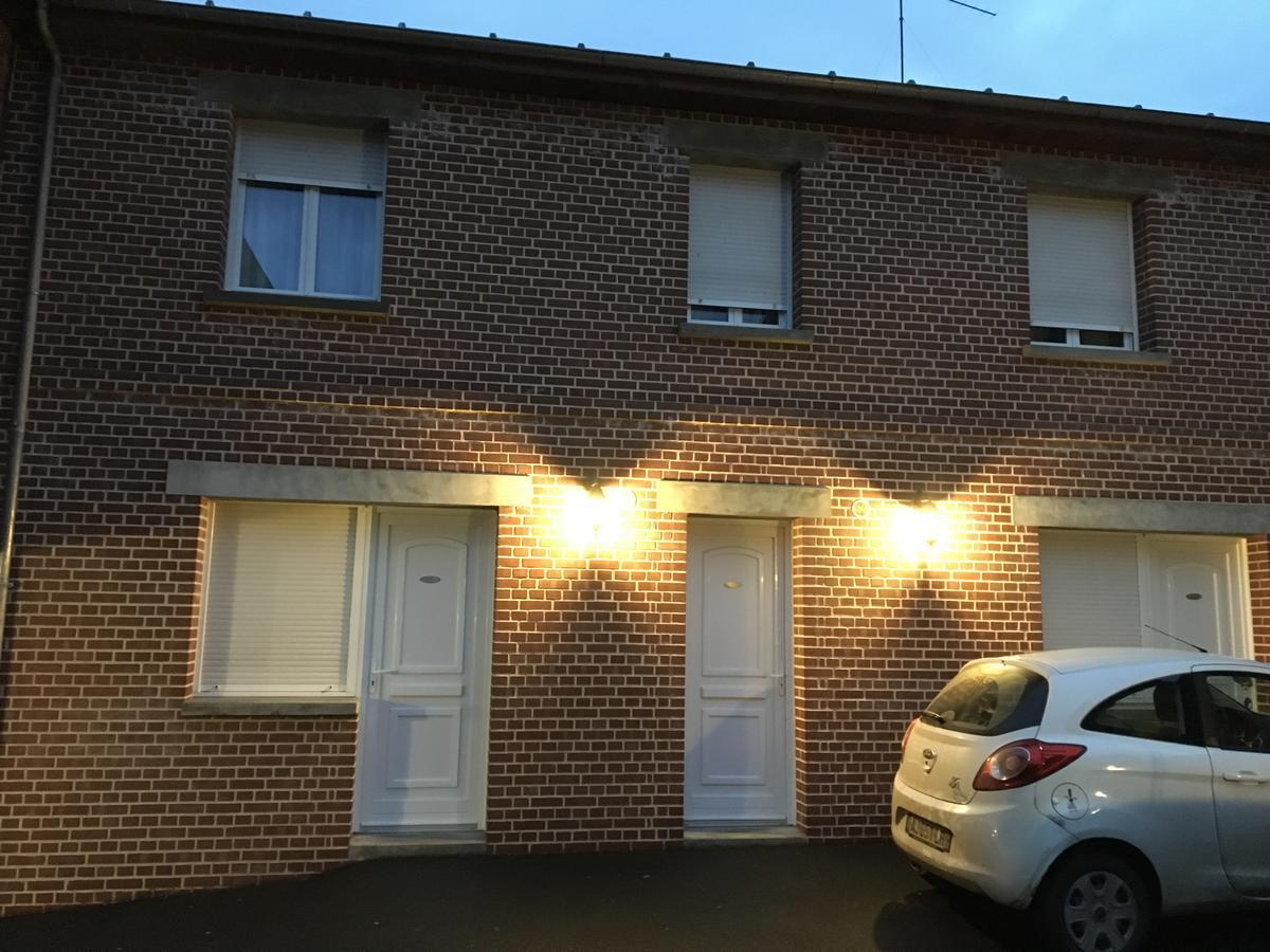 Le Florence Saint-Quentin  Exterior photo